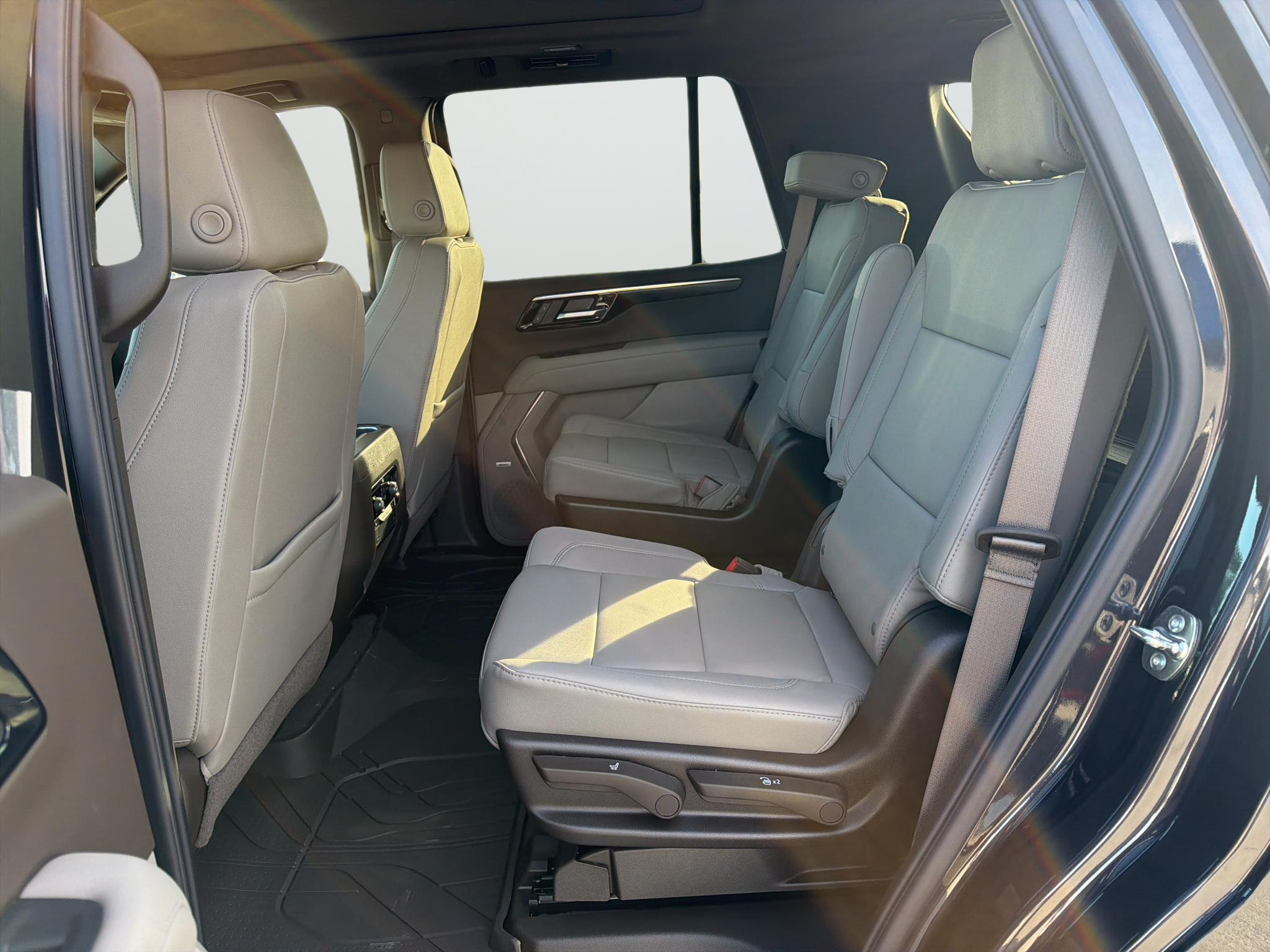 2027 Chevrolet Tahoe Z71