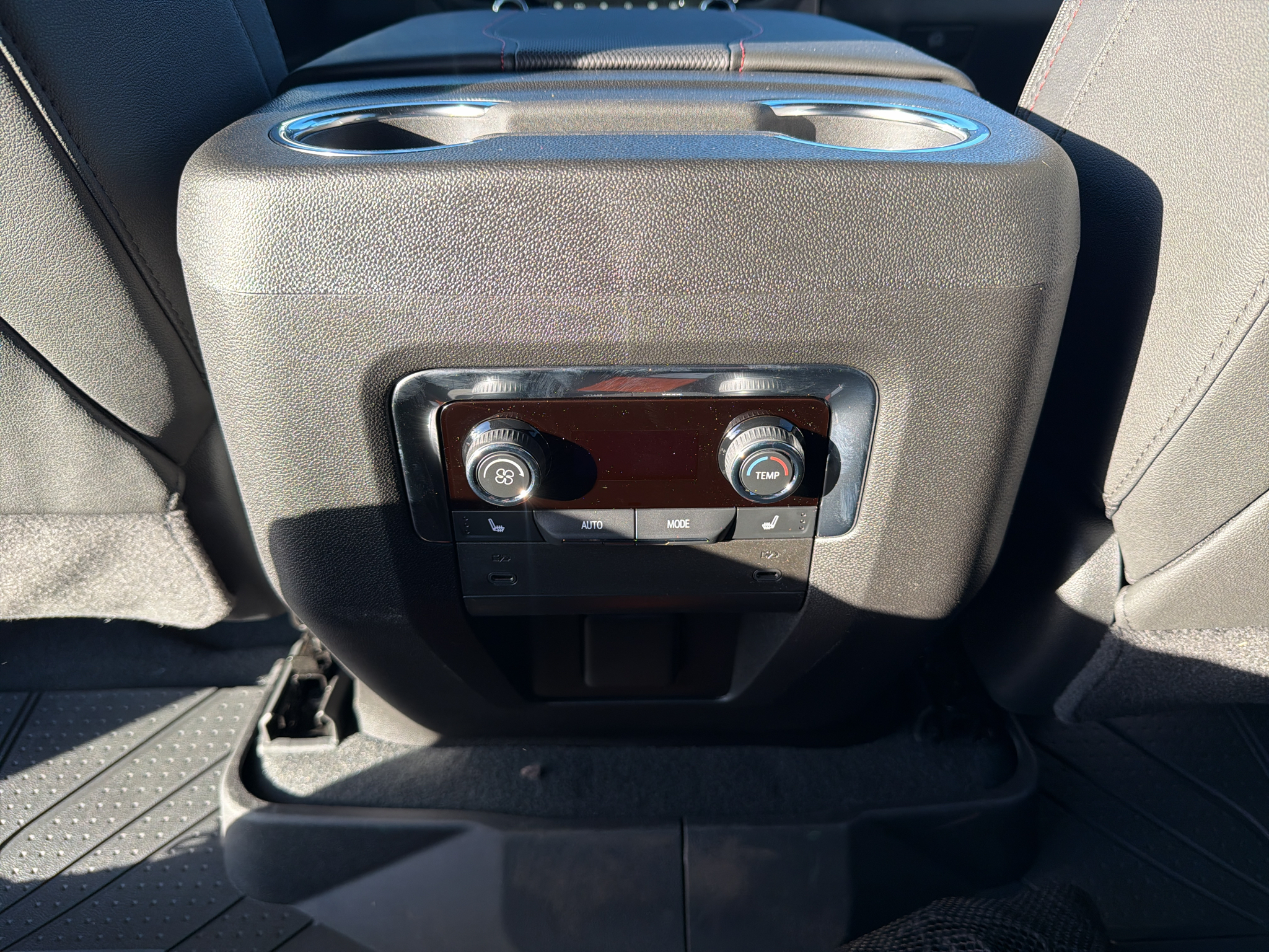 2027 Chevrolet Tahoe RST