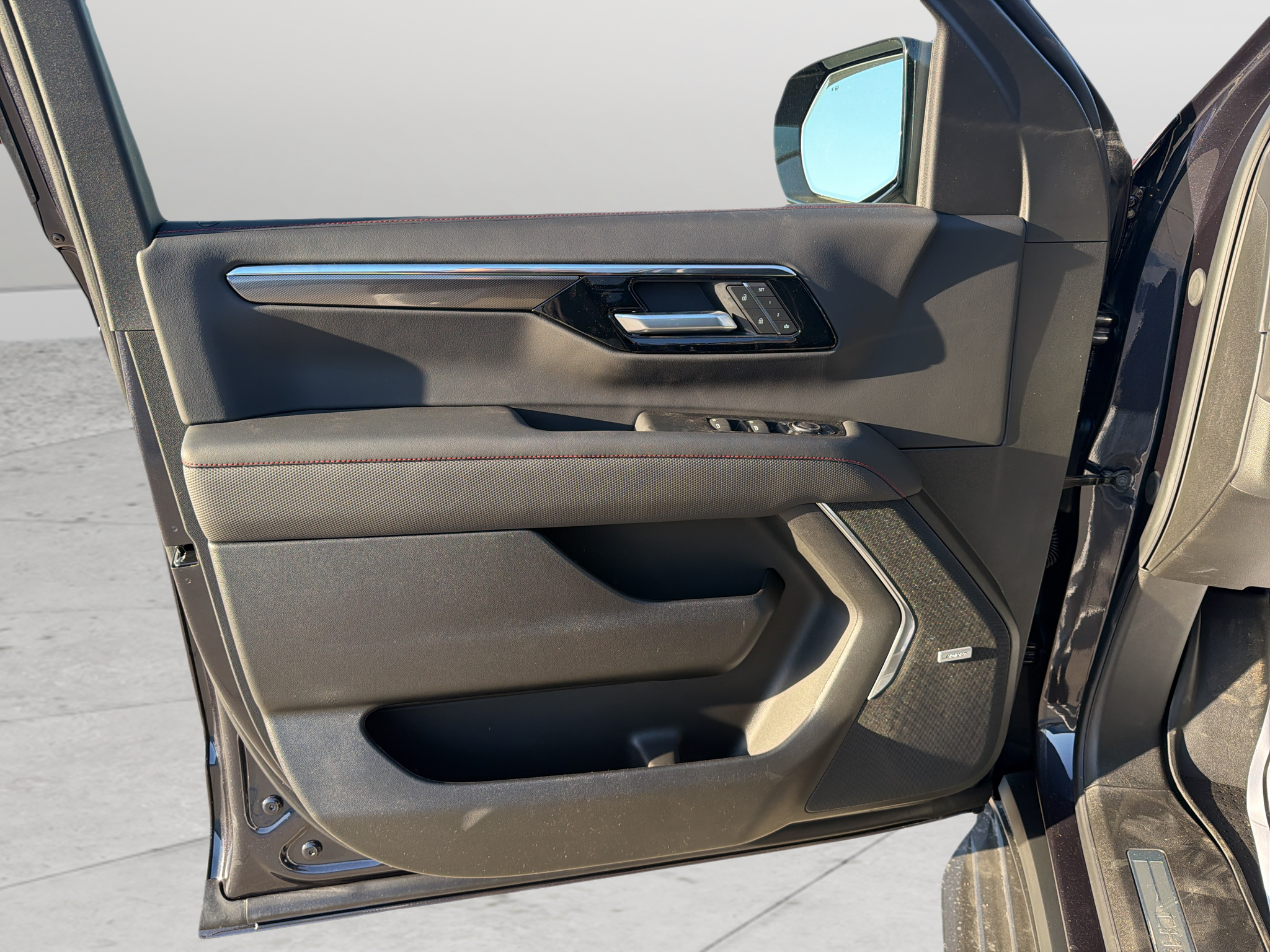2027 Chevrolet Tahoe RST