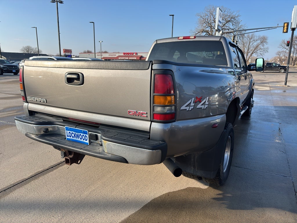 2006 GMC Sierra 3500 DRW SLE1