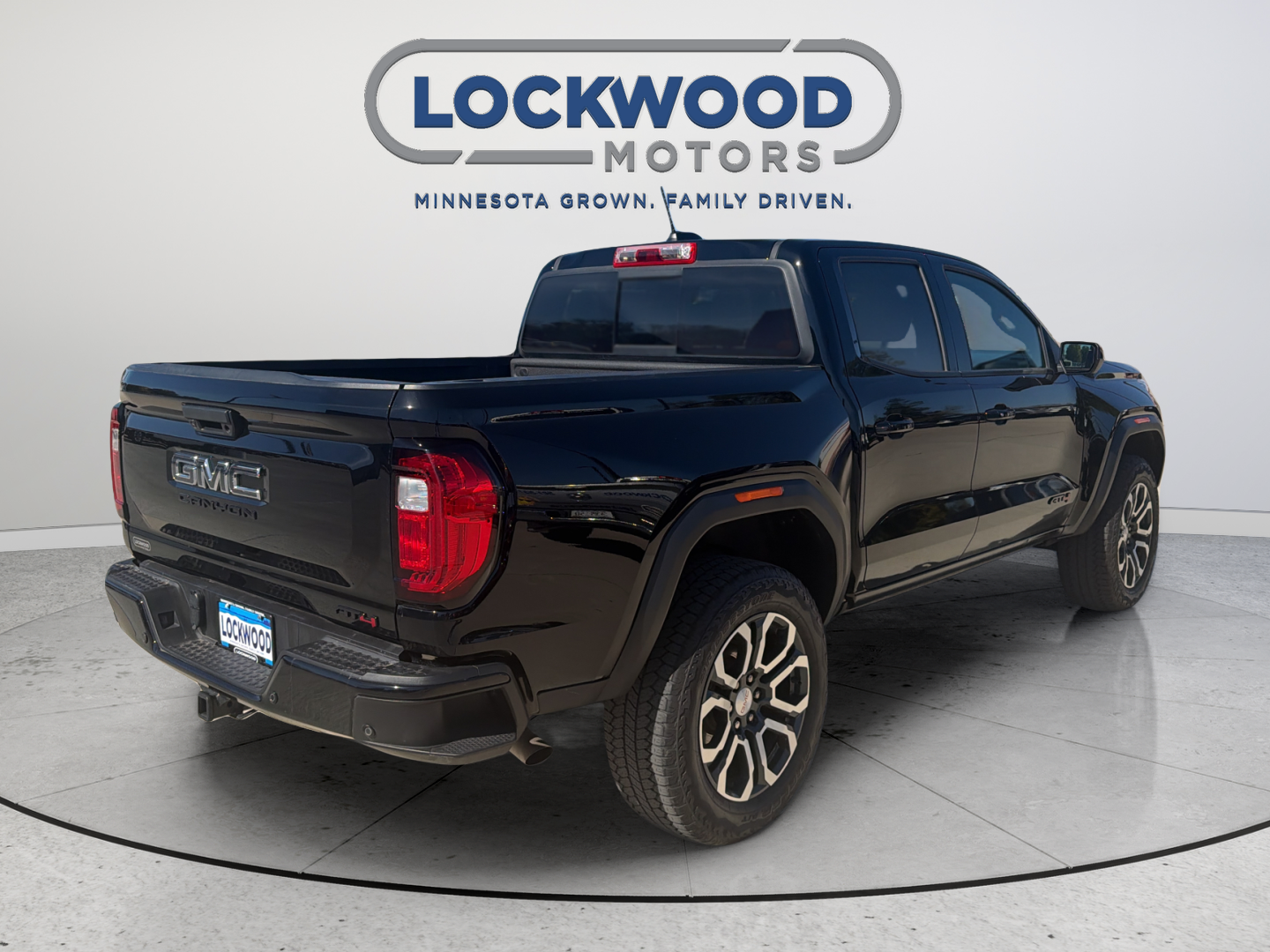 2024 GMC Canyon AT4