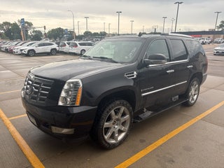 2007 Cadillac Escalade 1500; Luxury Base