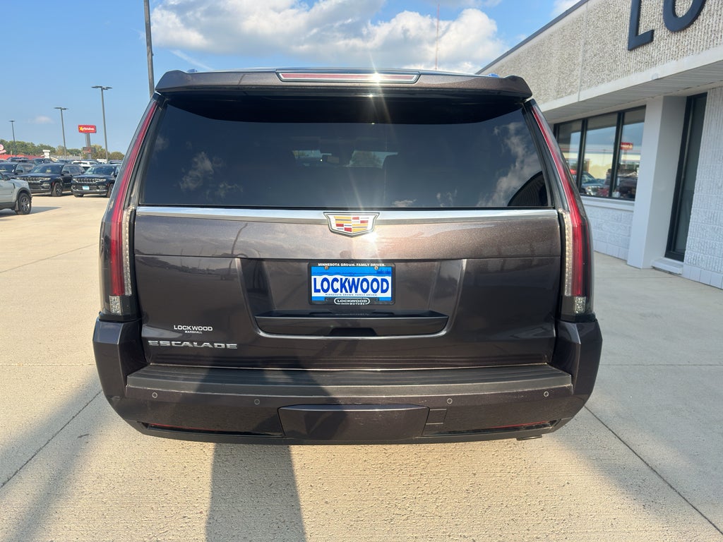 2015 Cadillac Escalade Luxury