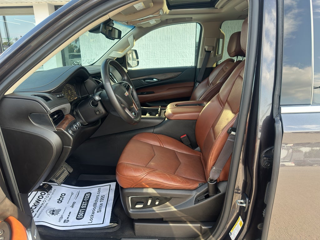 2015 Cadillac Escalade Luxury
