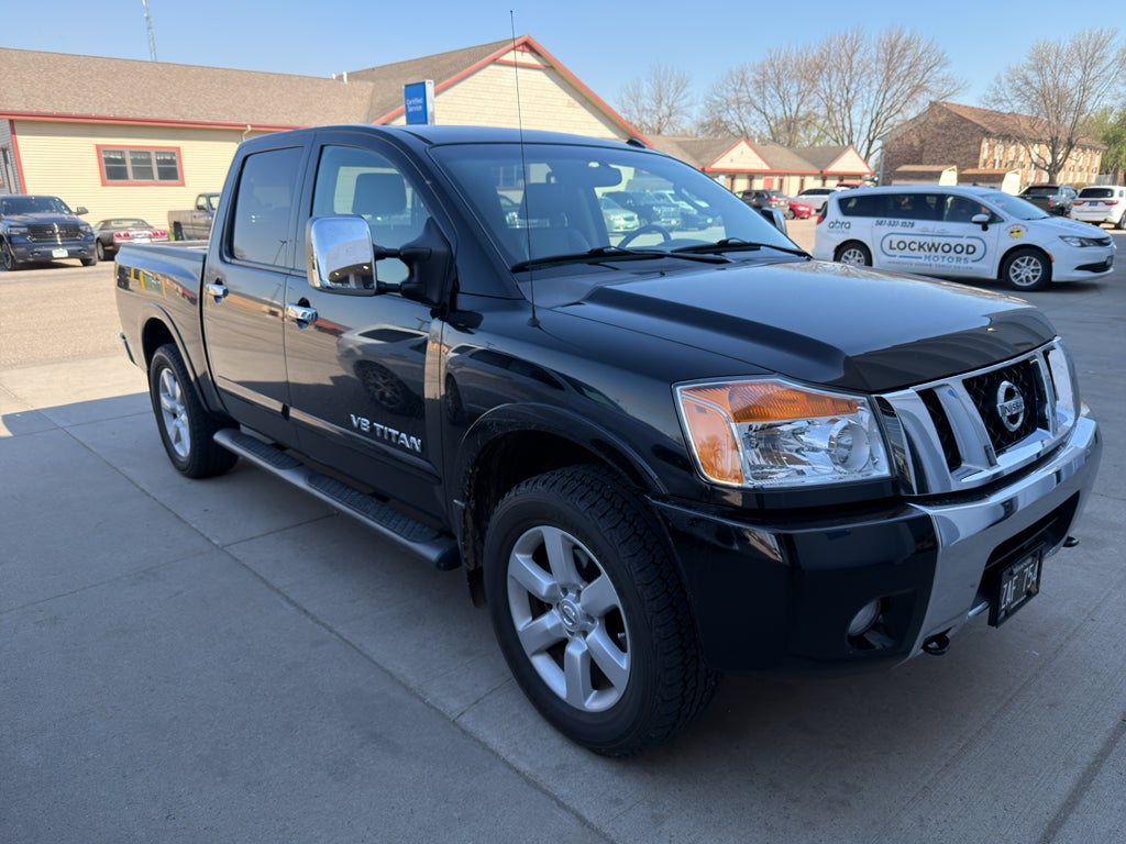2008 Nissan Titan LE