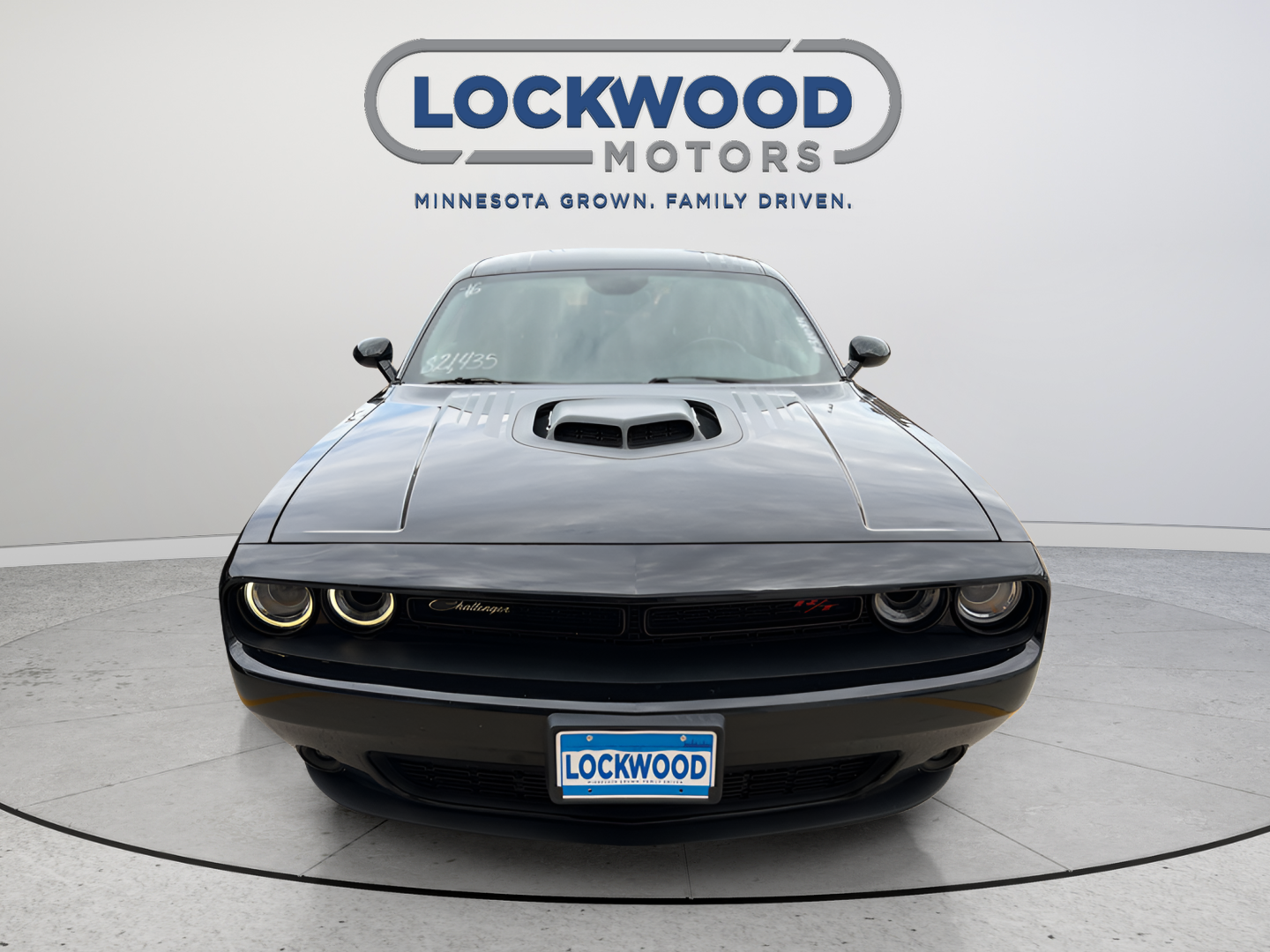 2016 Dodge Challenger R/T Shaker