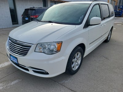 2012 Chrysler Town & Country Touring