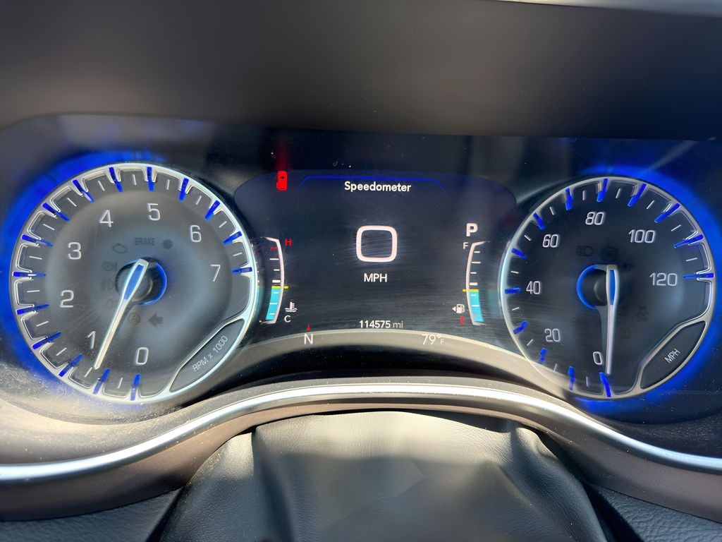 2017 Chrysler Pacifica Touring-L Plus