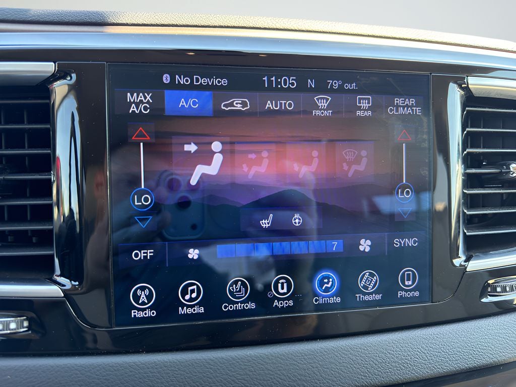 2017 Chrysler Pacifica Touring-L Plus