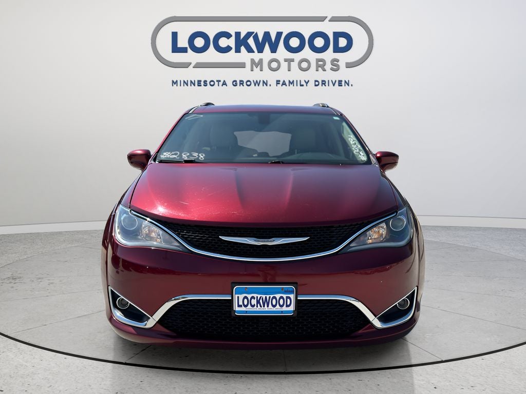 2017 Chrysler Pacifica Touring-L Plus