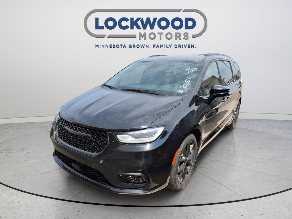 2025 Chrysler Pacifica Limited
