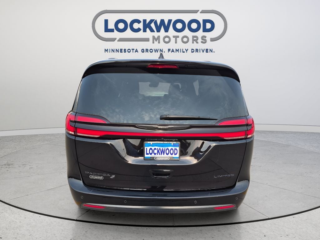 2025 Chrysler Pacifica Limited