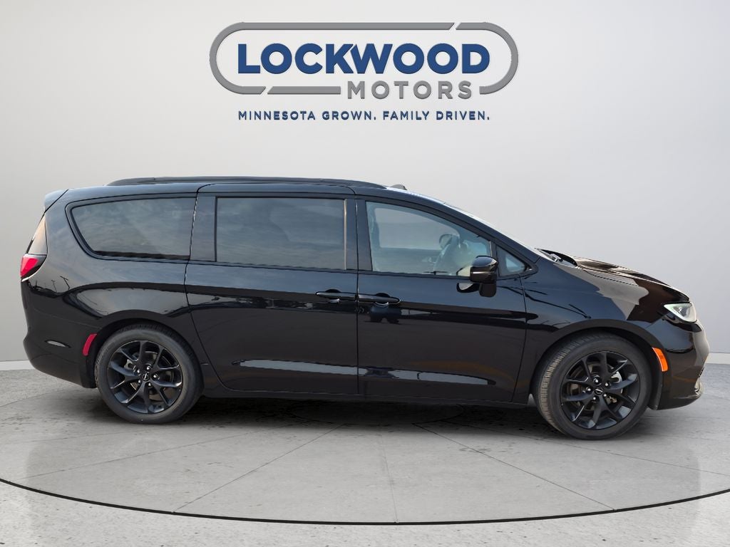 2025 Chrysler Pacifica Limited