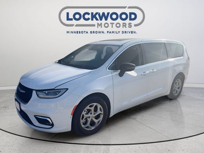 2024 Chrysler Pacifica Limited