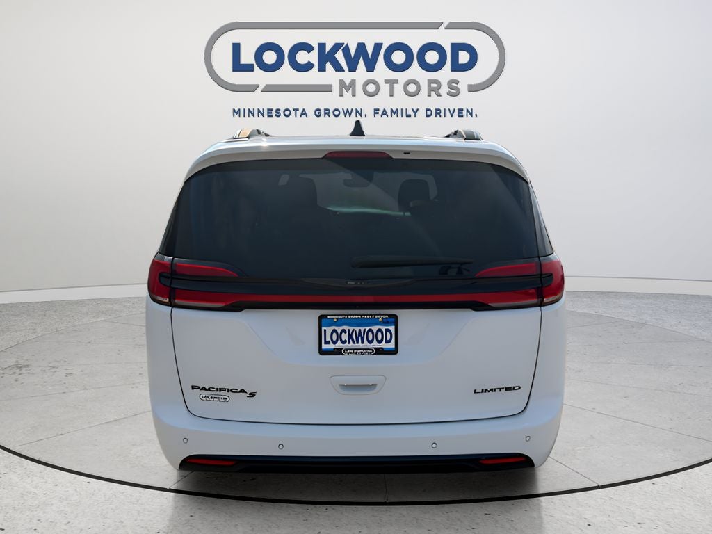 2025 Chrysler Pacifica Limited