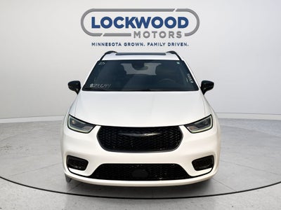 2025 Chrysler Pacifica Limited