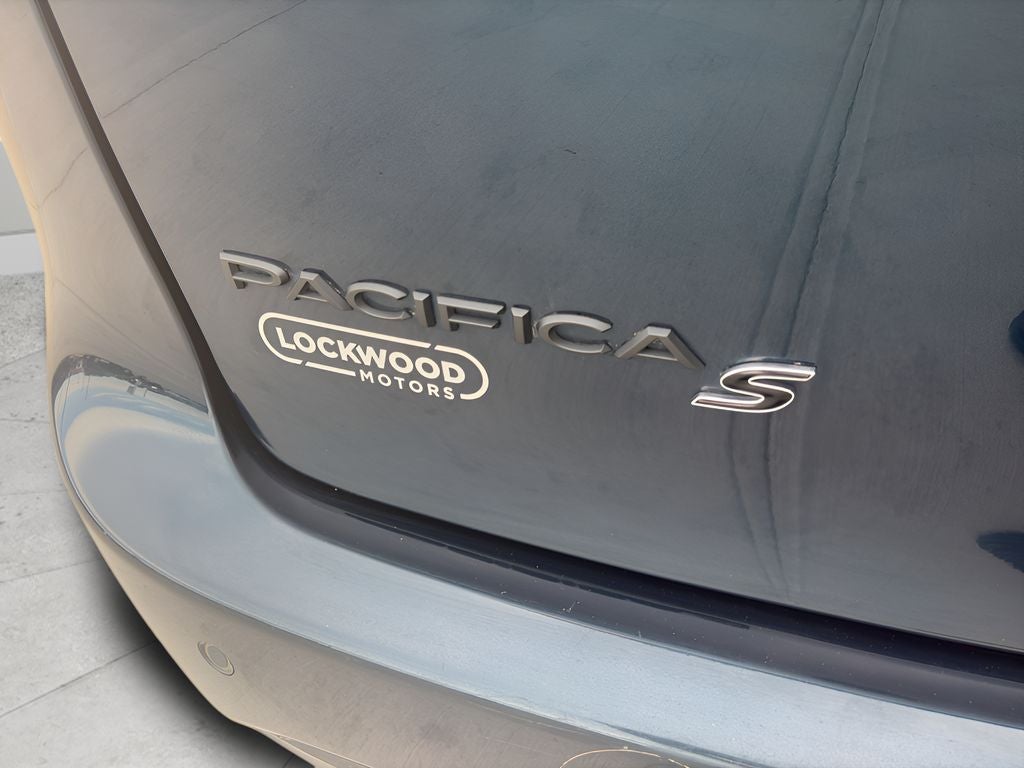 2022 Chrysler Pacifica Limited