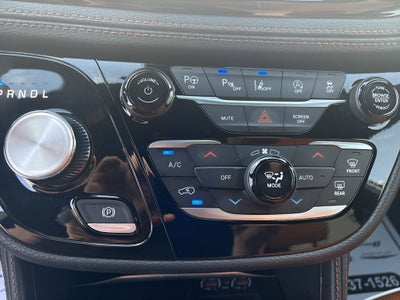 2024 Chrysler Pacifica Pinnacle