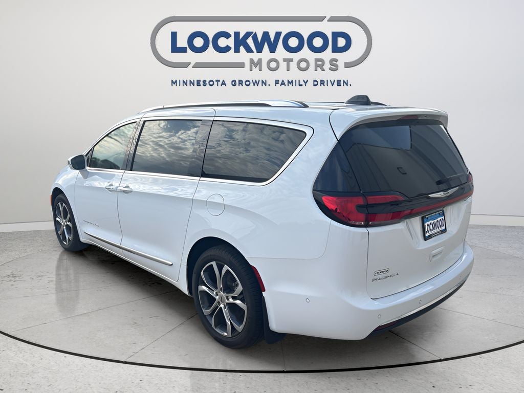 2024 Chrysler Pacifica Pinnacle