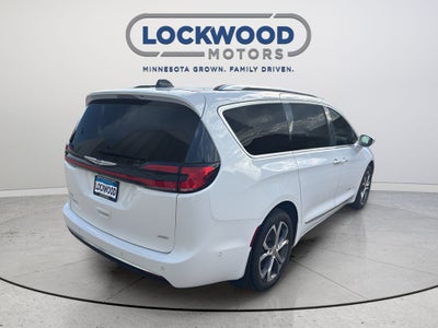 2024 Chrysler Pacifica Pinnacle