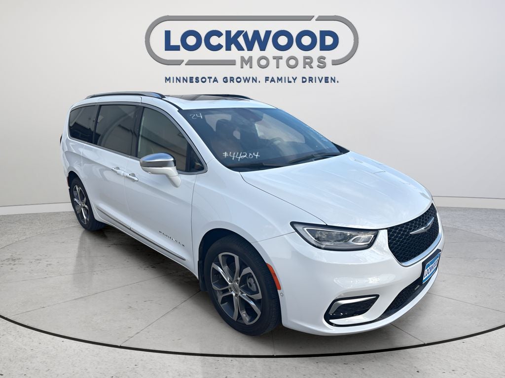 2024 Chrysler Pacifica Pinnacle
