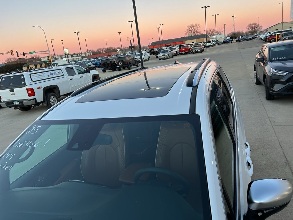 2025 Chrysler Pacifica Pinnacle