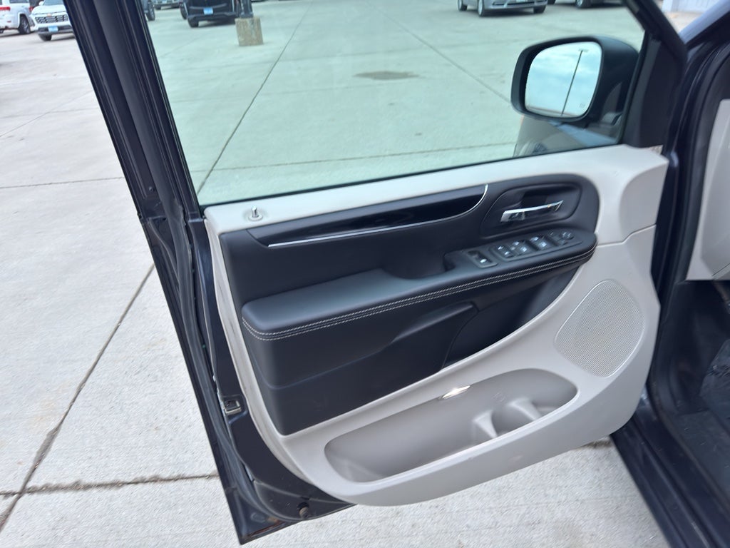 2014 Dodge Grand Caravan SE 30th Anniversary