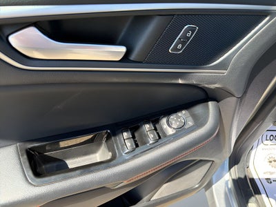 2020 Ford Edge ST Line