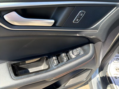 2020 Ford Edge ST Line