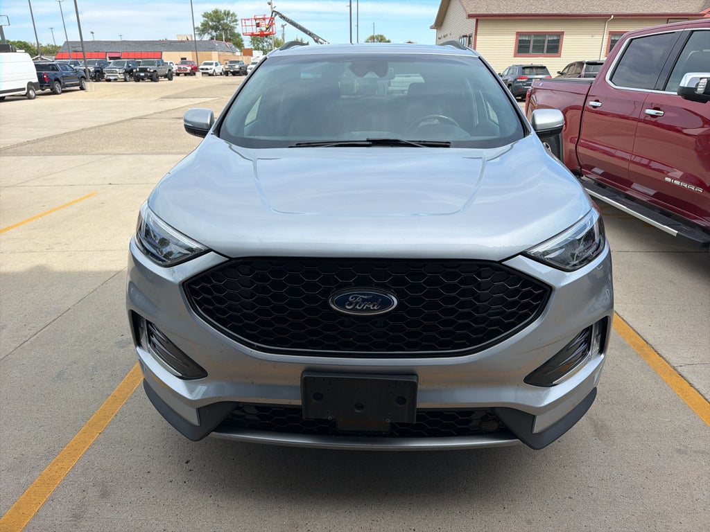 2020 Ford Edge ST Line