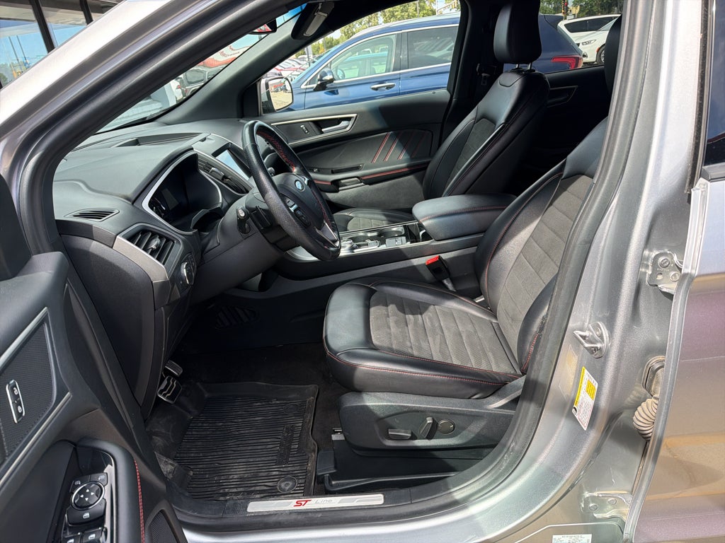 2020 Ford Edge ST Line