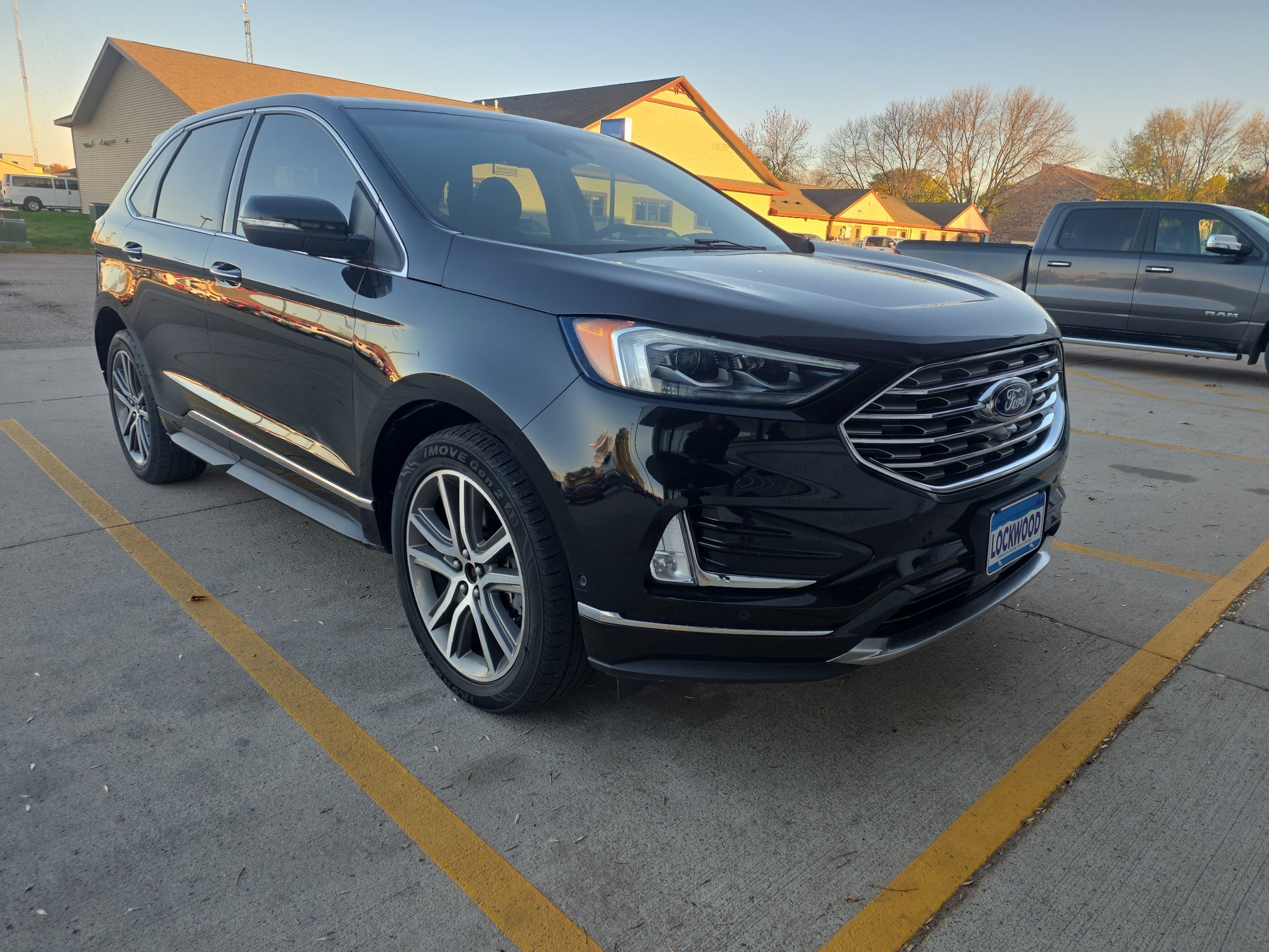 2019 Ford Edge Titanium