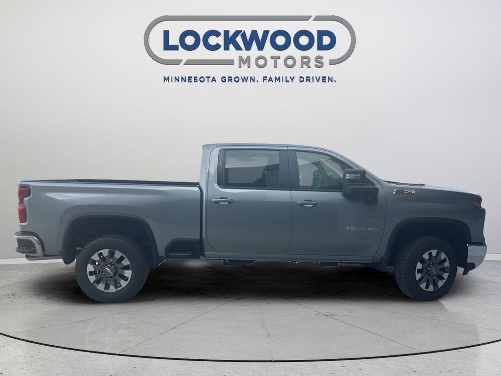 2026 Chevrolet Silverado 3500 LT