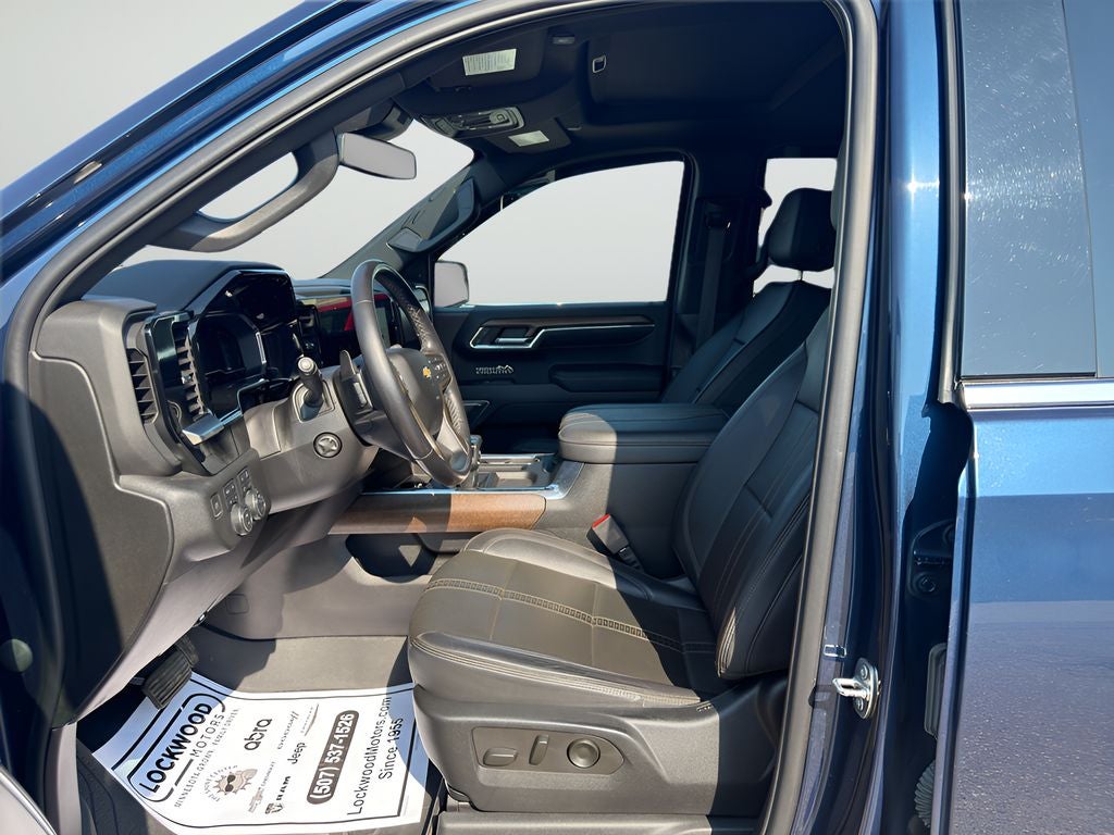 2023 Chevrolet Silverado 1500 High Country