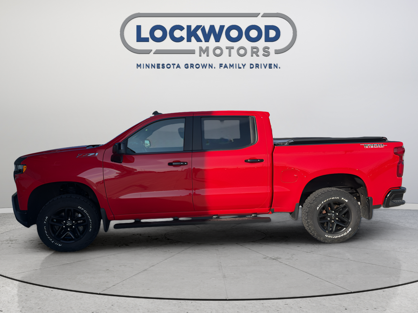 Used 2019 Chevrolet Silverado 1500 LT Trail Boss with VIN 3GCPYFED6KG225673 for sale in Marshall, Minnesota