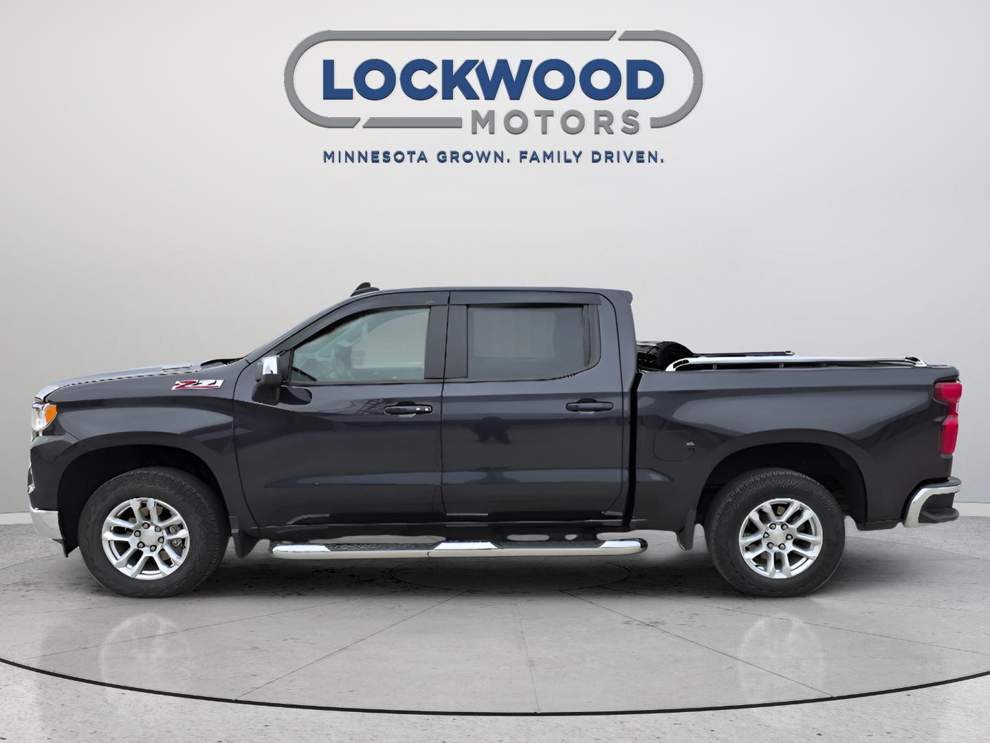 Used 2022 Chevrolet Silverado 1500 LT with VIN 3GCUDDET5NG626470 for sale in Marshall, Minnesota