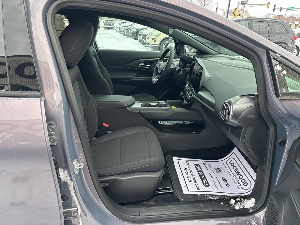 2026 Chevrolet Equinox EV LT1 w/PCY