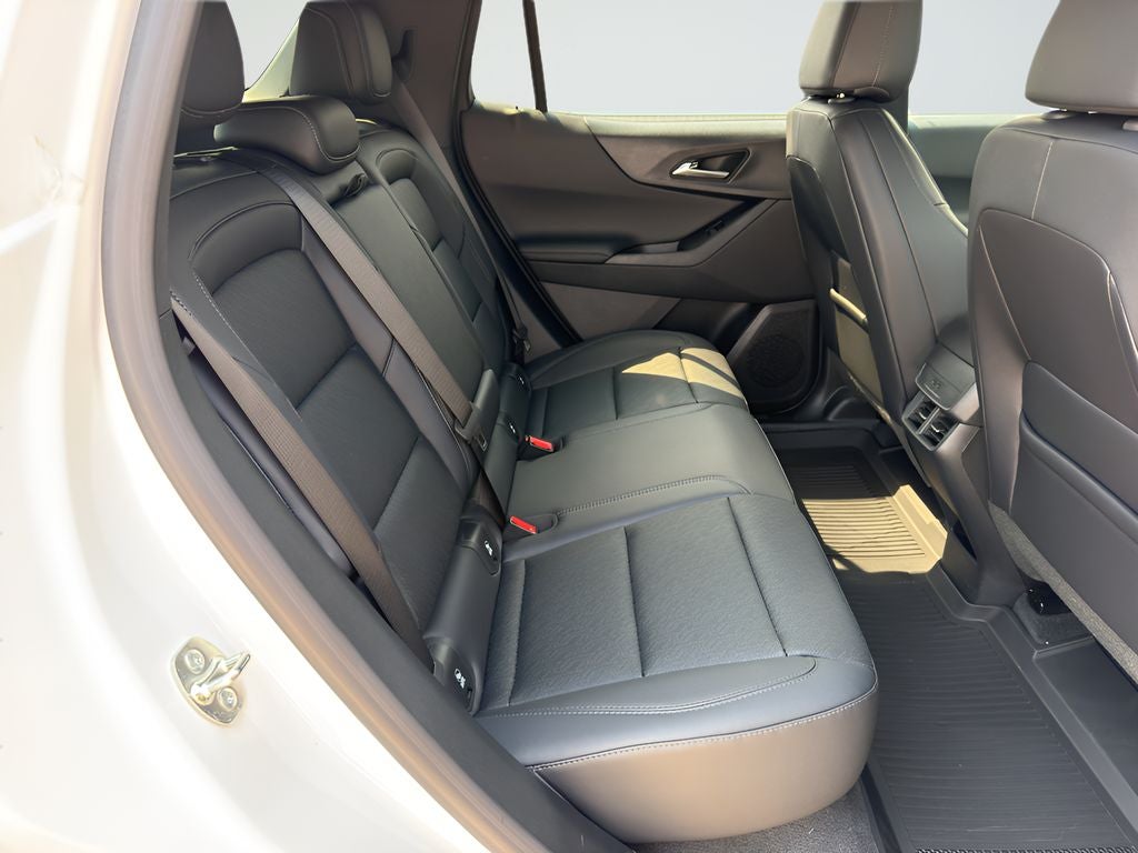 2027 Chevrolet Equinox 2LT