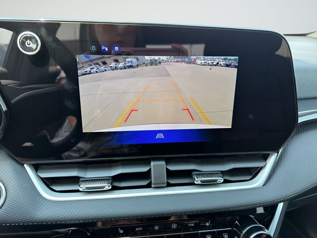 2027 Chevrolet Equinox 2LT