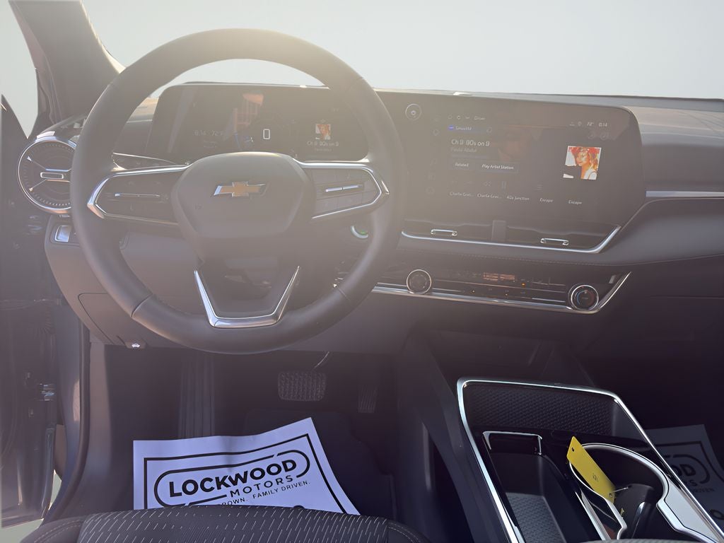 2025 Chevrolet Equinox AWD LT