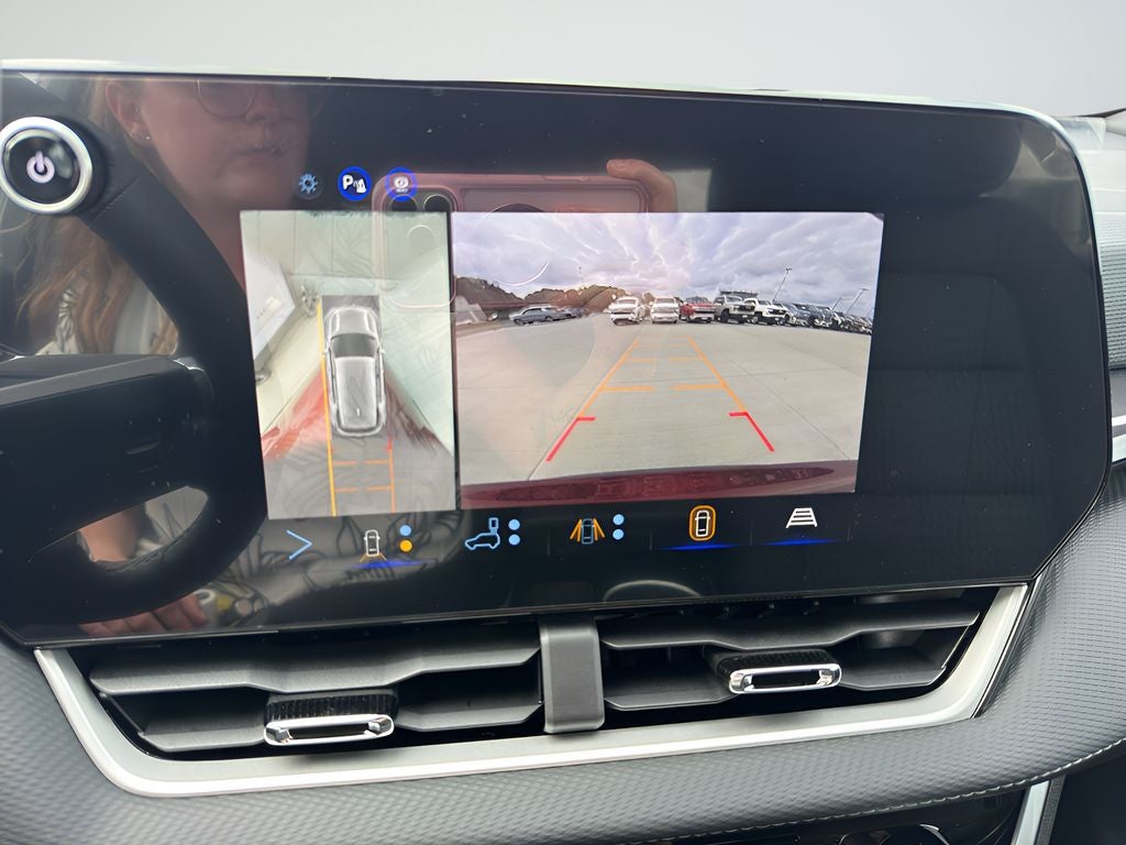 2027 Chevrolet Equinox AWD LT