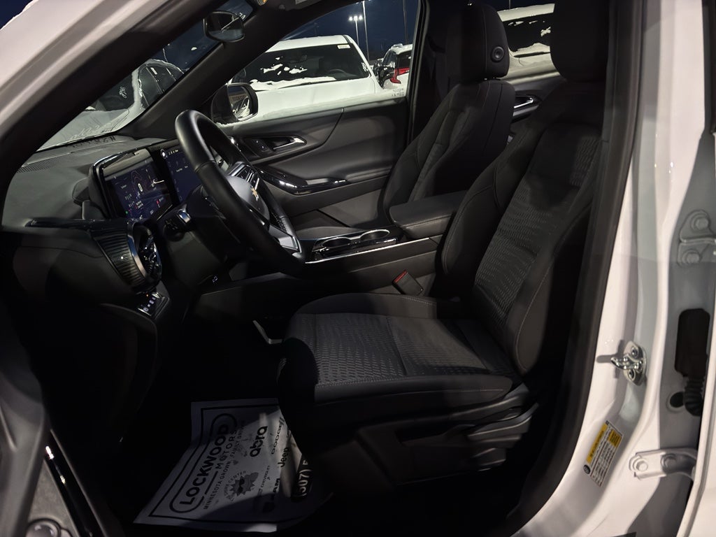 2025 Chevrolet Equinox AWD LT