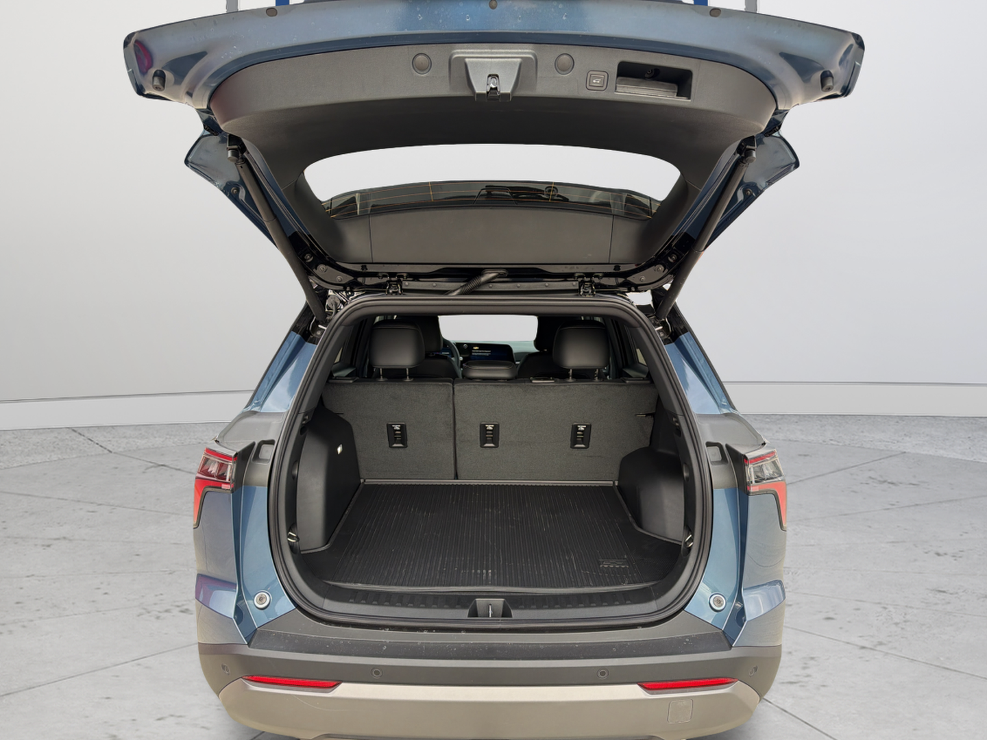 2027 Chevrolet Equinox AWD LT