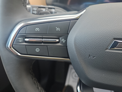 2027 Chevrolet Equinox ACTIVE