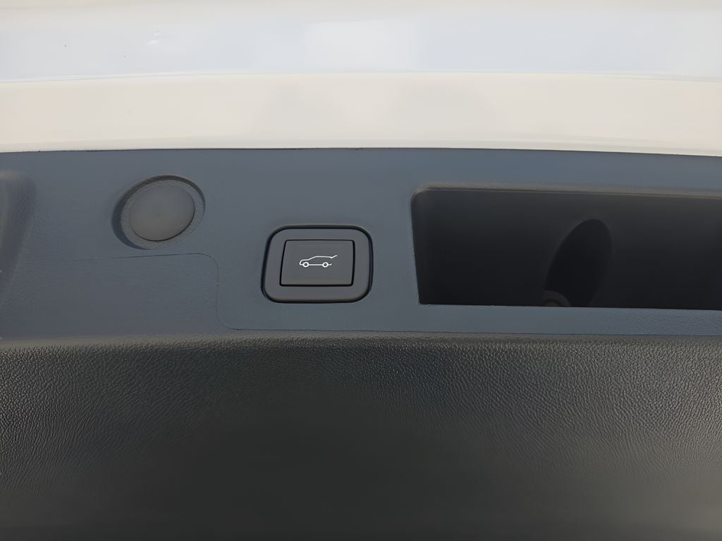 2027 Chevrolet Equinox AWD RS