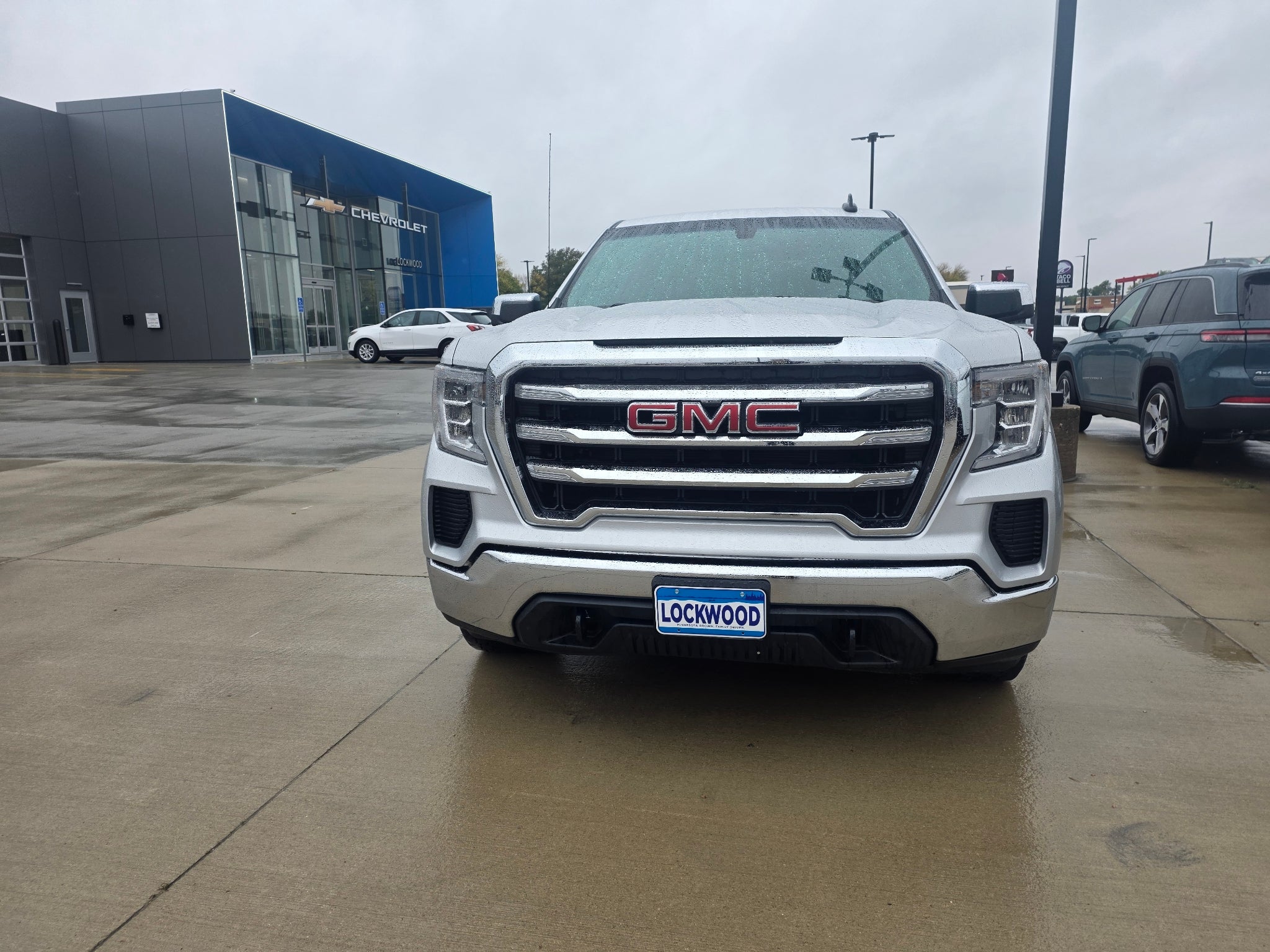 2022 GMC Sierra Limited 1500 SLE
