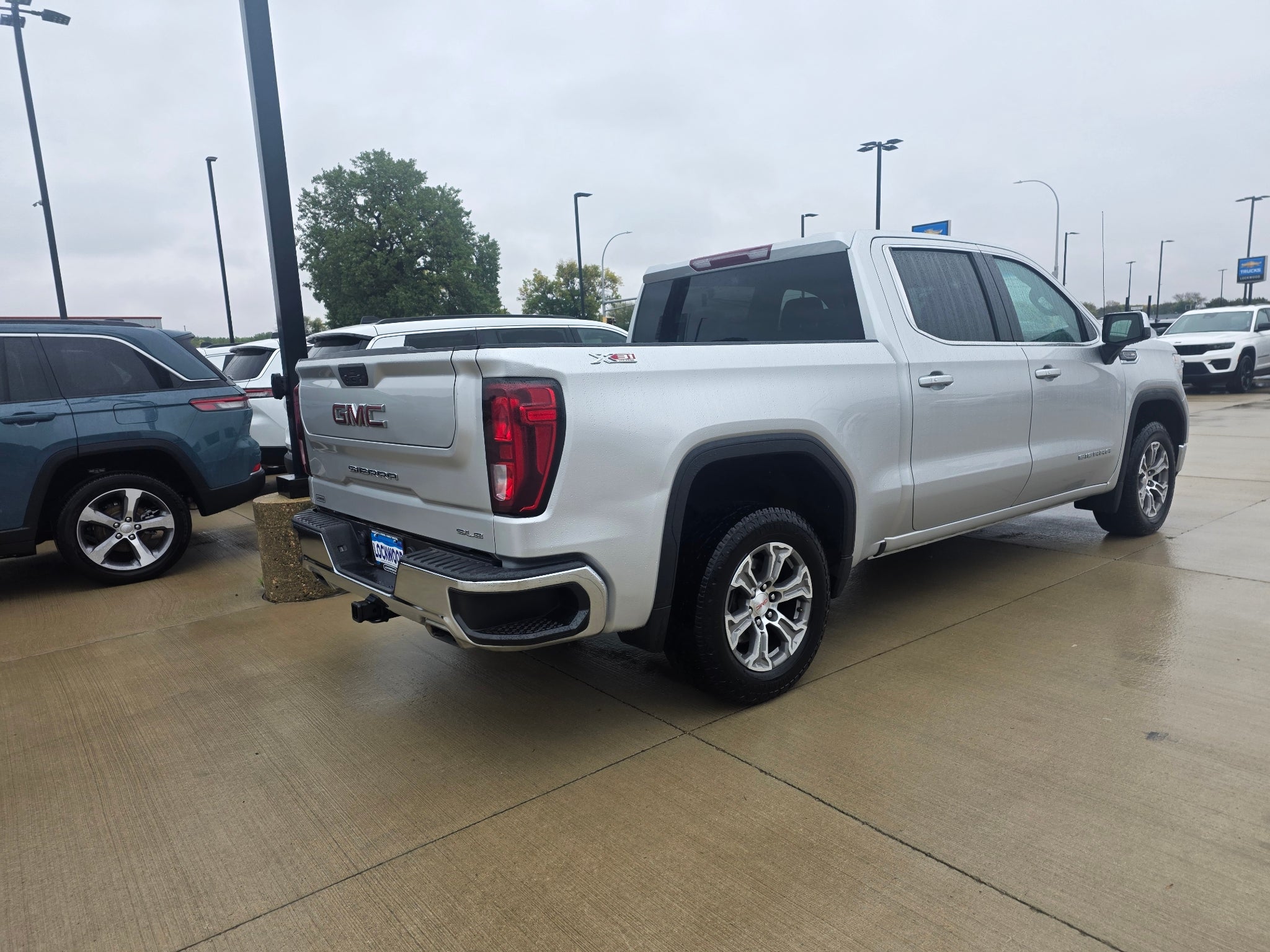 2022 GMC Sierra Limited 1500 SLE