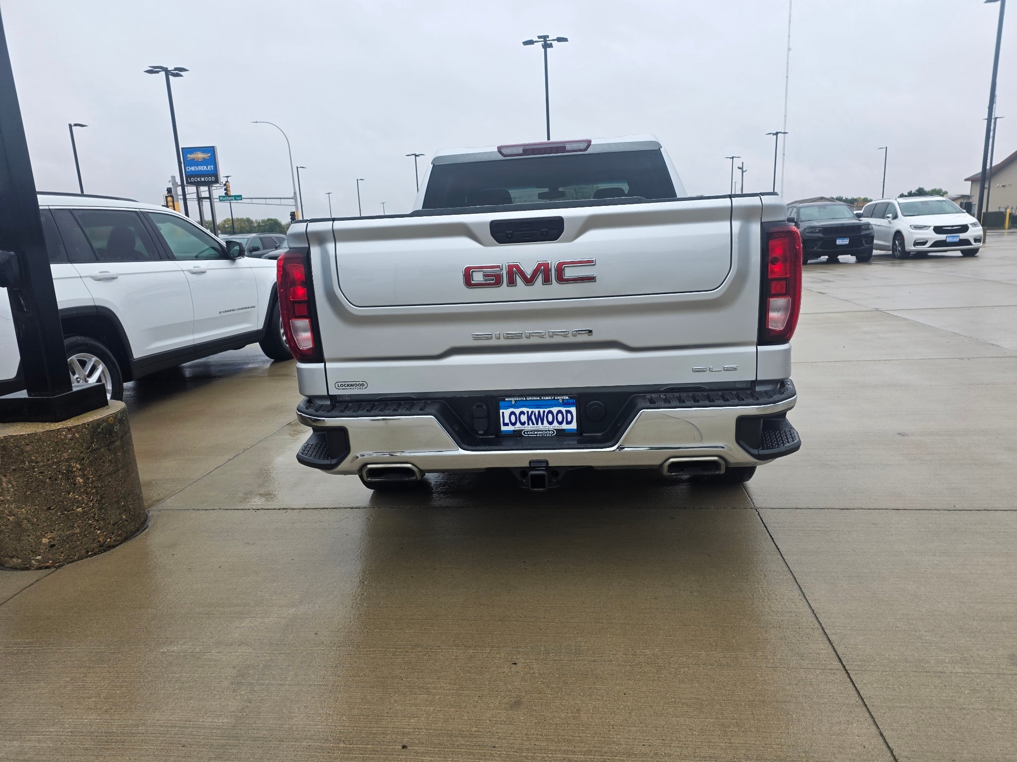 2022 GMC Sierra Limited 1500 SLE