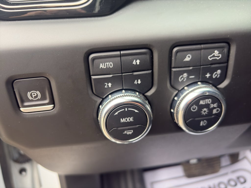 2022 GMC Sierra 1500 AT4