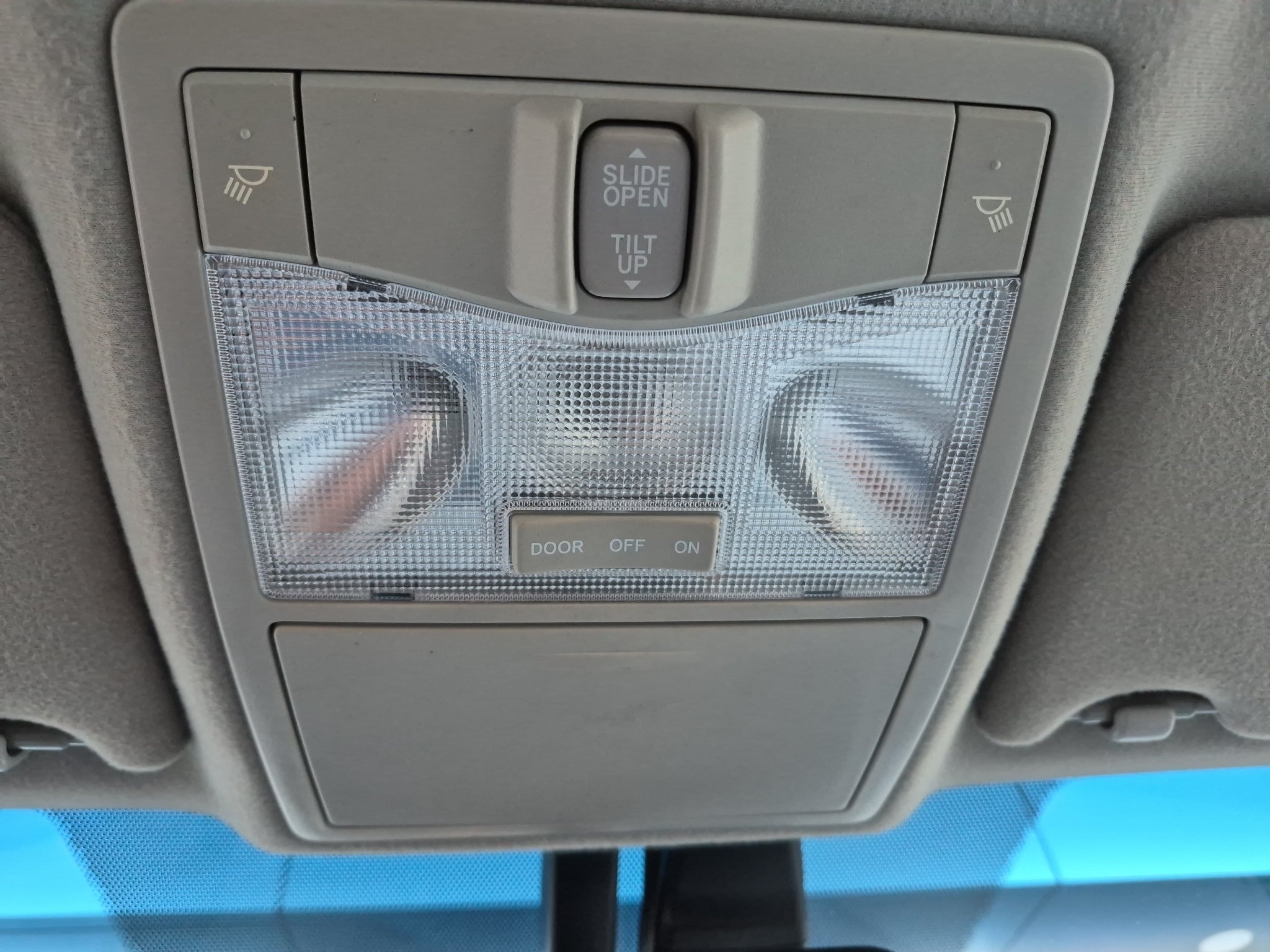 2011 Toyota Avalon 4dr Sdn (Natl)
